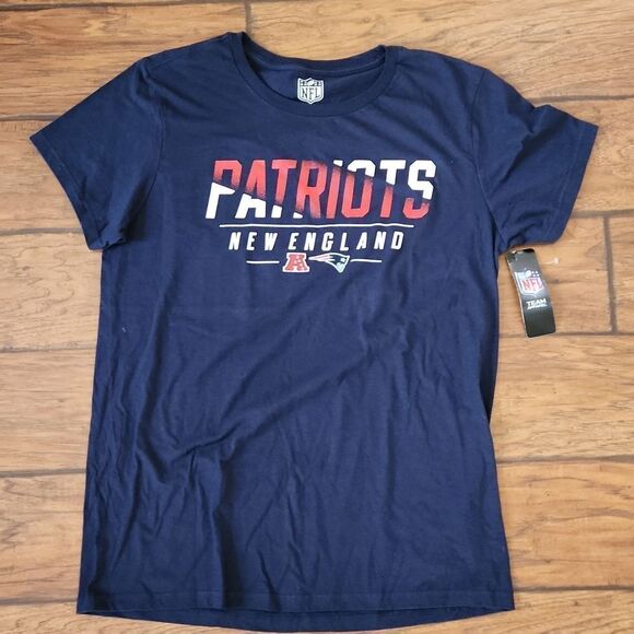 New with tag, NFL Team Apparel. New England Patriots 60 EST. Men's large… - Picture 1 of 5